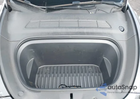 2023 Tesla Model Y Awd/Long Range Dual Motor All-Wheel Drive из США, поврежденный, VIN 7SAYGDEE8PF893611